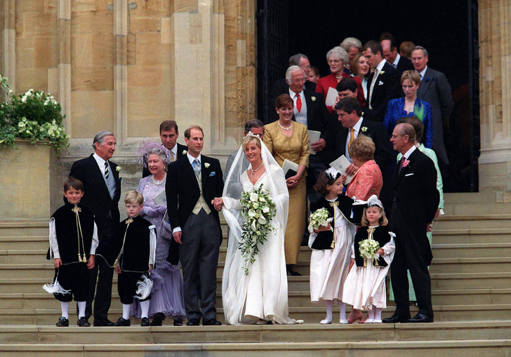Чем Софи вызвала гнев королевы-матери накануне свадьбы с принцем Эдвардом