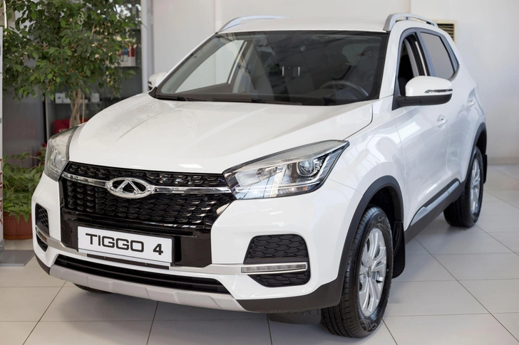 Chery Tiggo 4 | Источник: Sergey Tikhomirov / Shutterstock/Fotodom.ru