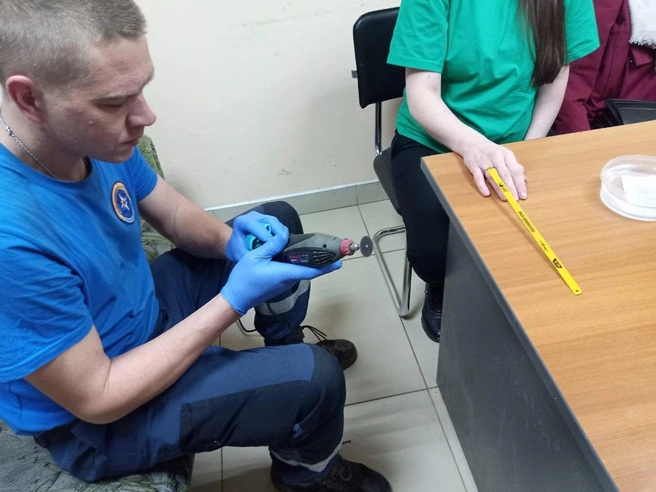 Беременная оренбурженка едва не лишилась пальца из-за кольца | Источник: Департамент ПБ и ГЗ Оренбургской области