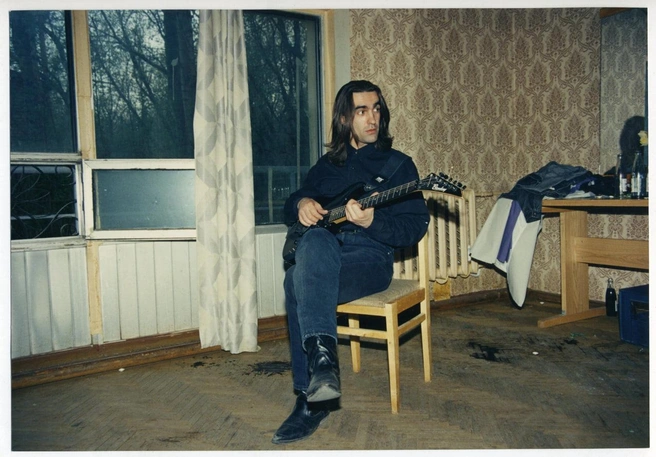 Со временем Вячеслав Бутусов начал увлекаться творчеством | Источник: Александр Шишкин