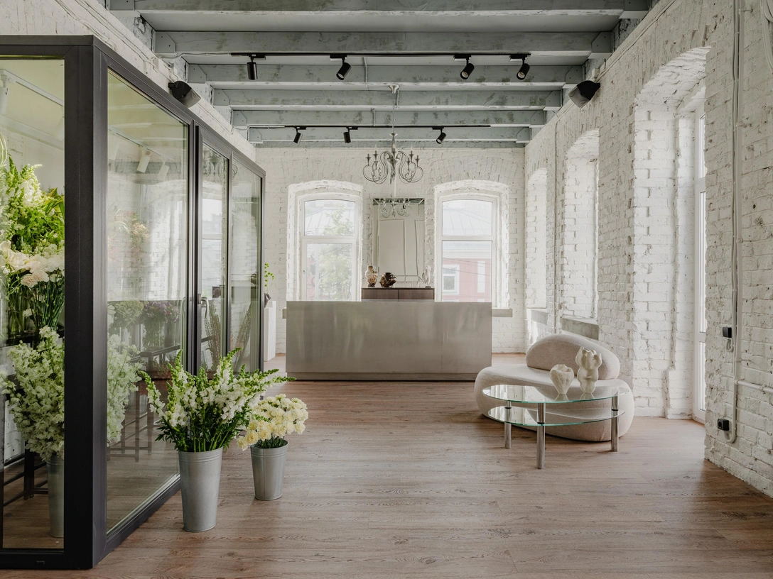 Флористическая студия в Перми | Источник: Виталий Жданов. Стиль: Галина Зак