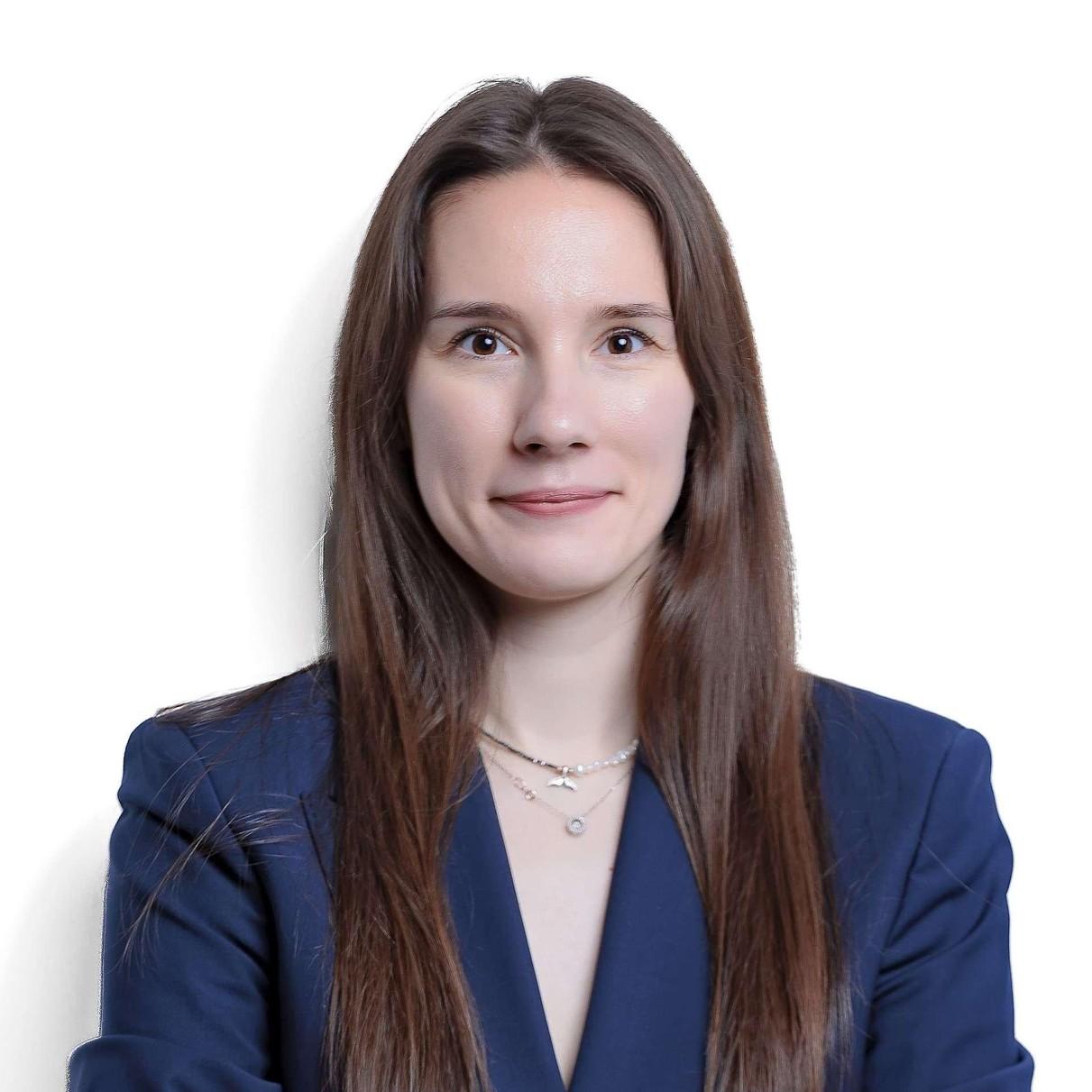 <p>Ирина Зиновкина</p>