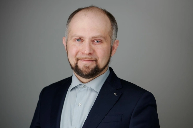 Александр Хохлов — сторонник космической экспансии человечества. Три раза проходил отбор в отряд космонавтов (не прошёл по медицинским требованиям), участвовал в эксперименте сухой иммерсии в Институте медико-биологических проблем | Источник: из личного архива
