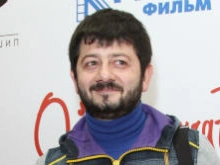 Михаил Галустян споет для детей