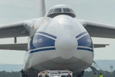 Ан-124 авиакомпании «Волга-Днепр» прибыл в Южно-Сахалинск