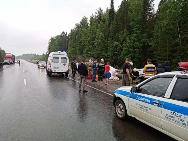 Водителей обоих автомобилей и пассажиров Lexus увезли в больницу | Источник: пресс-служба ГУ МВД по Пермскому краю