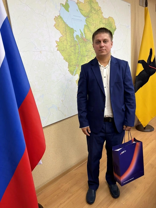 Житель Яросалвля стал 20-тысячным деражетелем карты ПСБ | Источник: ПСБ