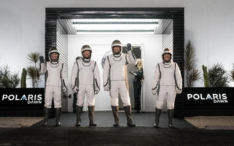 Старт пилотируемой космической миссии Polaris Dawn перенесли на 7 сентября