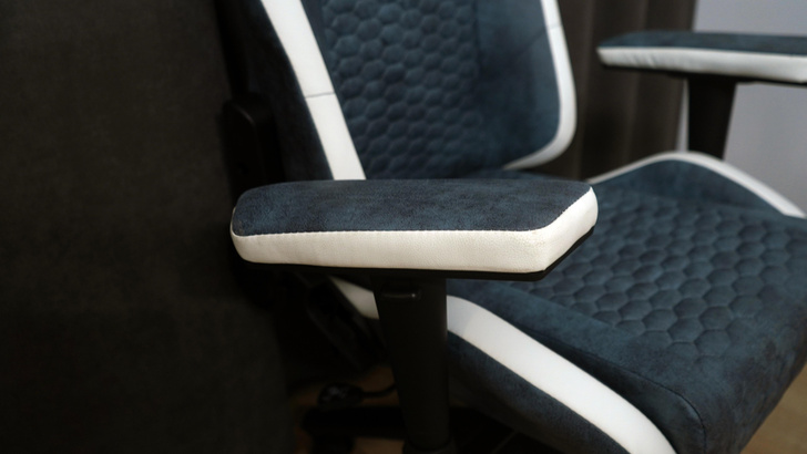 С заботой о твоем здоровье: новые кресла AeroCool