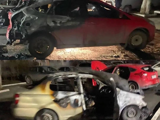 На фотографии запечатлены сгоревшие автомобили Toyota Platz и Ford Focus. | Источник: УМВД Челябинска