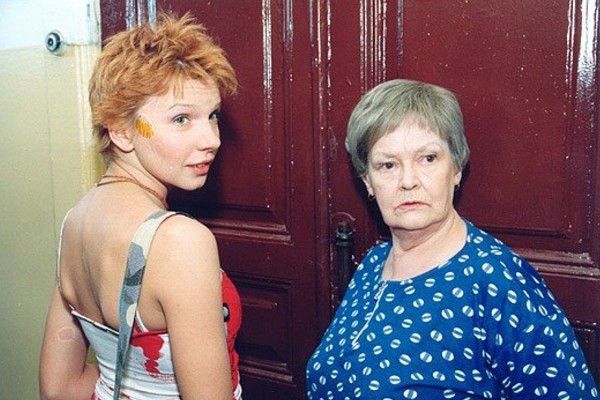 В 2000-х Нина Гребешкова играла в сериалах