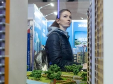 «Так залезли в голову, что я им верила»: новые жертвы «эффекта Долиной», оставшиеся без квартиры, и без денег