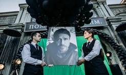 Славик, Бес, Наполеон Бонапарт: 8 ярких ролей Павла Деревянко