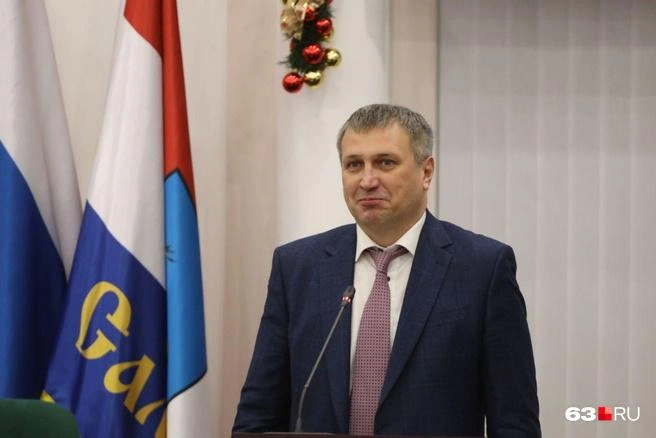Иван Носков официально стал мэром и принес присягу в конце 2024 года. Подробности его биографии — можно почитать здесь | Источник: Роман Данилкин / 63.RU