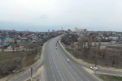Путепровод у Вогрэсовского моста в Воронеже может обрушиться