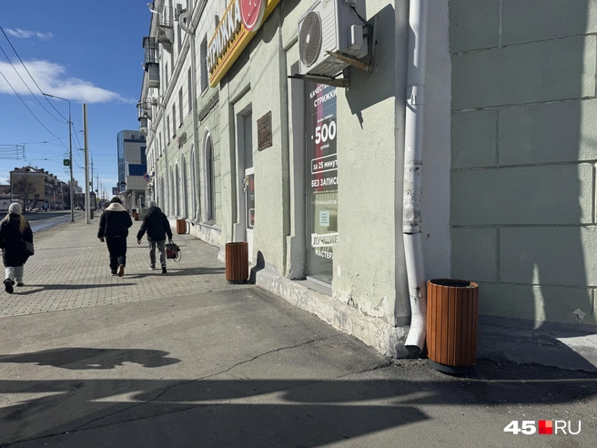 Урн теперь в центре много. Надолго ли?  | Источник: Юлия Король 