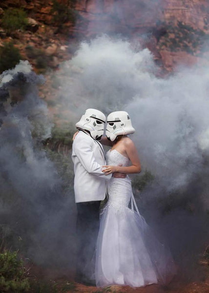 Предсказания на «Архстоянии», «Звездные войны» на ВДНХ и кукольный детектив про убийство Фриды Кало: куда сходить и что посмотреть в июле