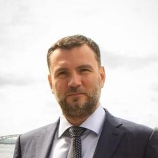 <p>Евгений Разумишкин</p>