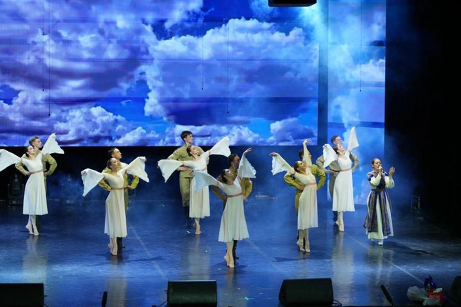 В рамках фестиваля прошли гастрономические и ремесленные ярмарки, а также традиционные игры | Источник: Пресс-служба Правительства Новосибирской области