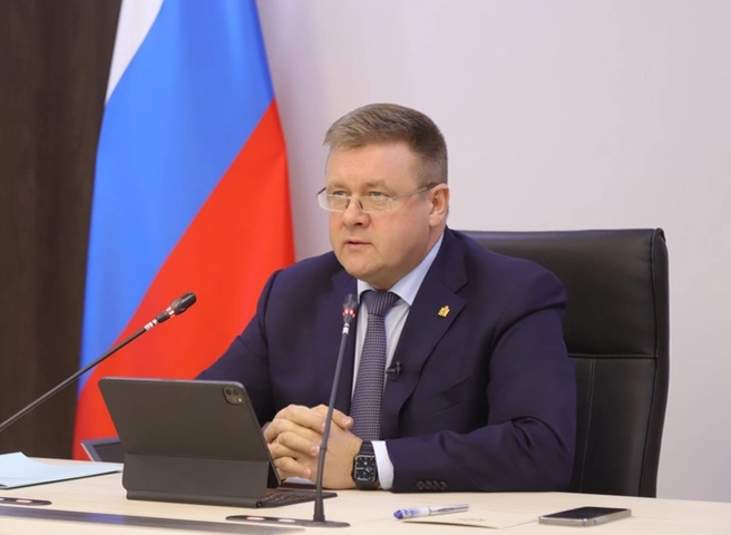 Губернатор Любимов встретился с главой Ухоловского района | ya62.ru
