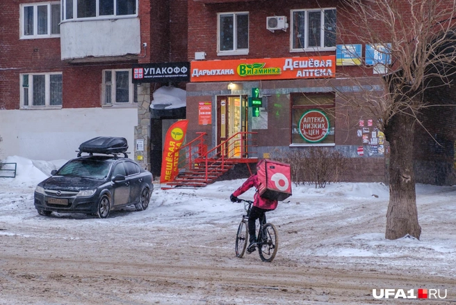 Доставщики еды — почти герои нашего времени