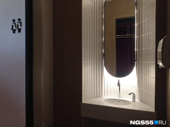 Санузел — лицо заведения. Поэтому заглянули в святая святых «Метаморфоз» | Источник: Ирина Чернышева