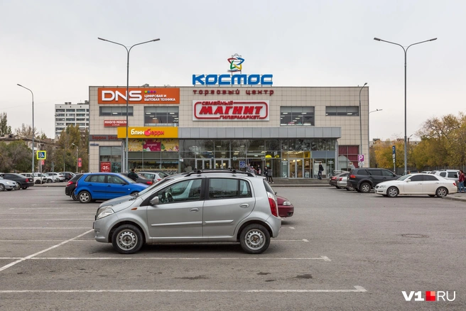 Причины продажи торгового центра не уточняются | Источник: Константин Завриков / V1.RU