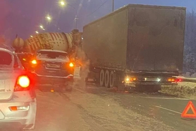 Четыре автомобиля столкнулись в Архангельске