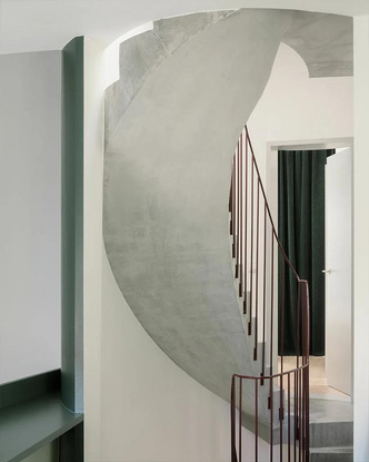 Бетон и дуги: минималистичный дом в Бельгии