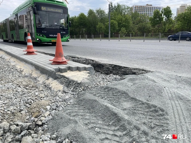 Но на повороте пока стоит быть аккуратнее | Источник: Михаил Шилкин