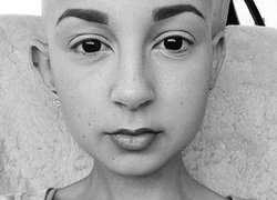 13-летняя бьюти-блогер Талия Кастеллано умерла от рака