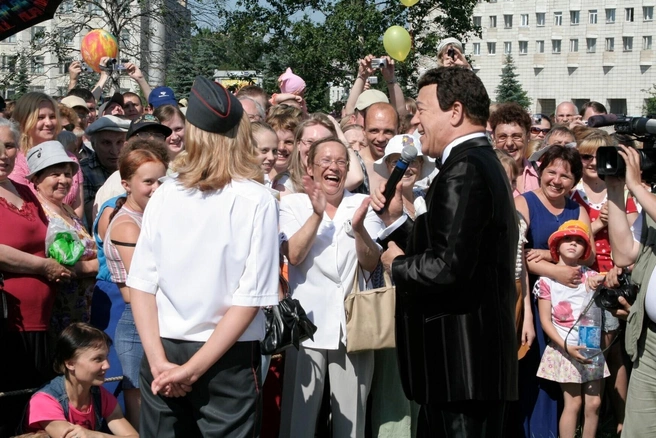 Один из хэдлайнеров концерта&nbsp;— Иосиф Кобзон | Источник: Открытый Архангельск / Администрация г. Архангельск / Vk.com