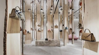 Milan Design Week 2018: инсталляция Кенго Кумы в бутике Valextra