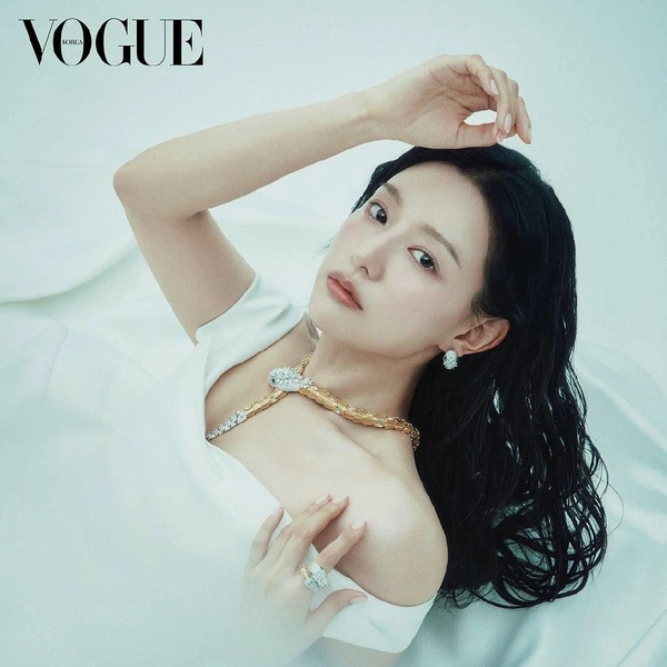 Источник: @voguekorea