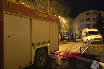 В Челябинске из-за светильника загорелась квартира