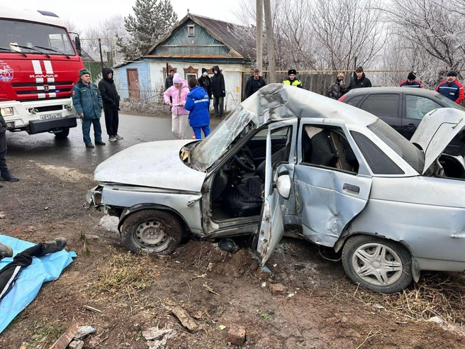 В Орске погиб 18-летний водитель ВАЗ-2110 | Источник: УМВД России по Оренбургской области