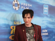 Александр Шепс заигрывает с Евгенией Медведевой: «Я симпатичный? А теперь представь меня обнаженным»