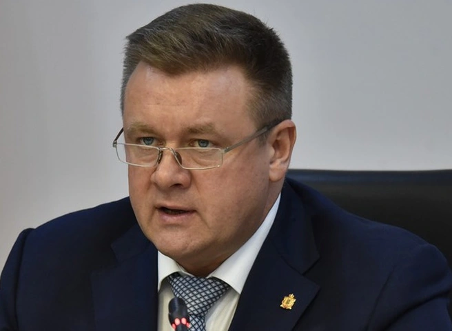 Губернатор стал экспертом на защите проектов развития моногородов в Сколкове | ya62.ru