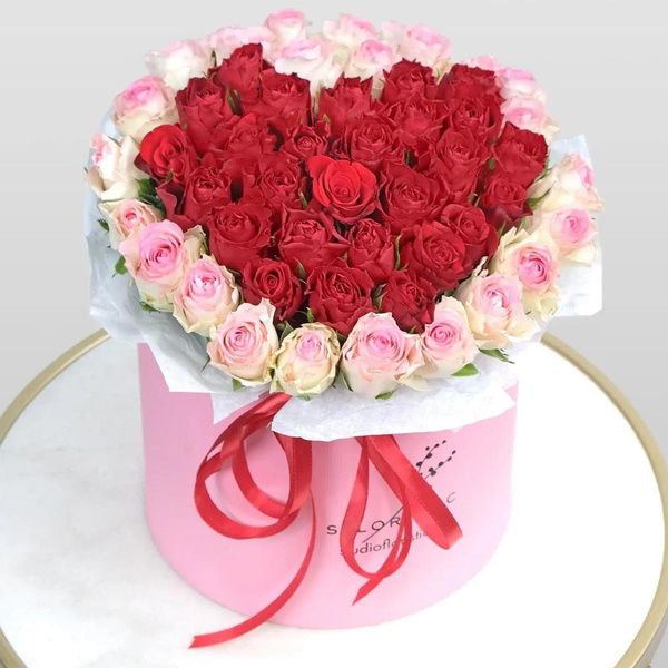 Композиция из кенийских роз «Пылкая Любовь», 51 шт., Studio Floristic