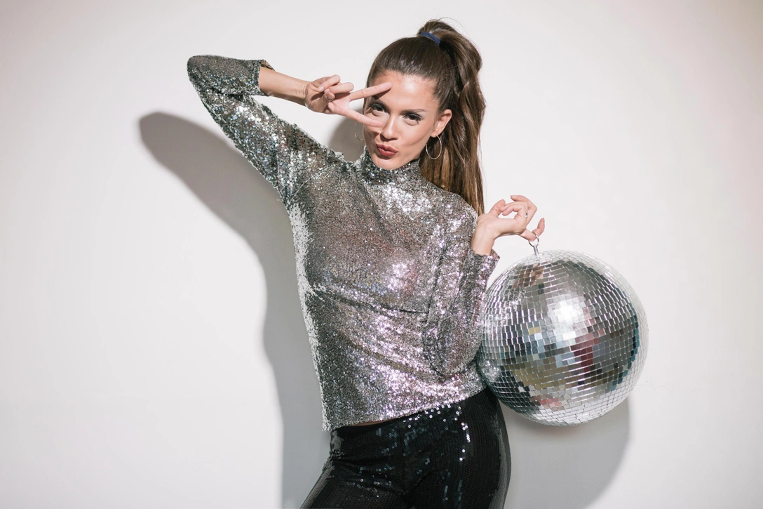 Как привести себя в порядок перед Новым годом: лучшие экспресс-методы | marieclaire.ru