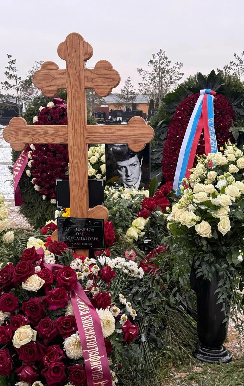 Черная полоса в семье началась с ухода Олега Стриженова | Источник: Екатерина Стриженова / T.me