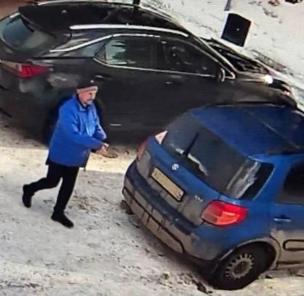 Кадр с камер видеонаблюдения на восточном входе в нацпарк | Источник: МВД по Красноярскому краю
