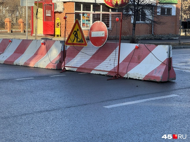 В Кургане закрывают на две недели проезд еще по одной из центральных улиц | Источник: Юлия Король