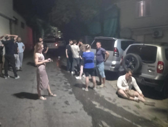 По словам людей, водитель еле стоял на ногах | Источник: Читатели SOCHI1.RU