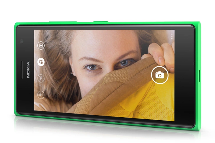 Смартфон, Lumia 735, 12 990 руб.