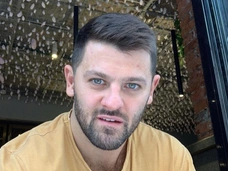 Александр Радулов показал лицо младшего сына