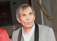 Выяснилось, из-за чего на самом деле Бари Алибасов попал в реанимацию