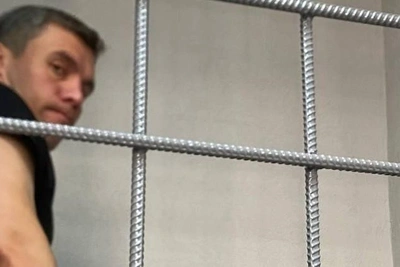 Блогера-миллионника Бондаренко задержали за фото Навального