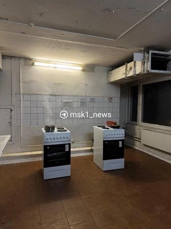 Одна из конфорок в общежитии всегда будет занята | Источник: студентка МГУ Карина