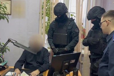 Official and Management Company Director Suspected of Bribery in Volgograd